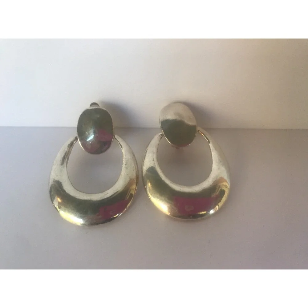 Earrings 1980's look silver tone clip‎ on round circles Dangle Two Tier Chunky